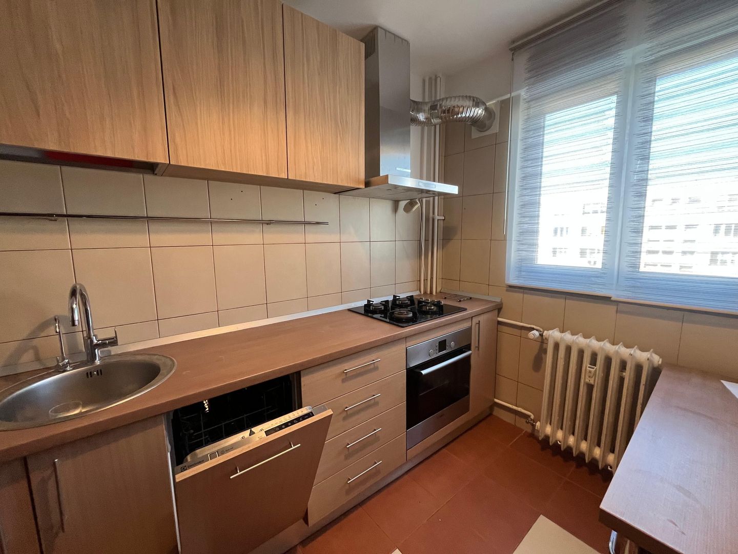 TITAN | Jean Steriadi | Chirie 2 Camere | Metrou 950m - Poză 5