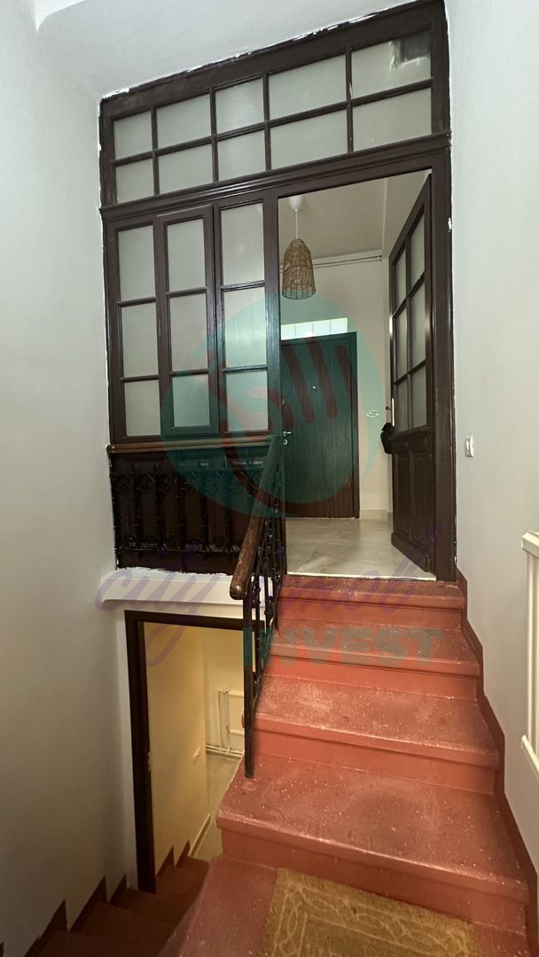 Vila interbelica AIRBNB "la cheie" - Poză 22