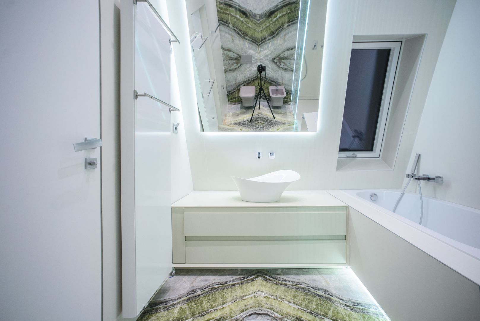 Penthouse lux 5 camere, terase, parcare Iancu Nicolae - Poză 9