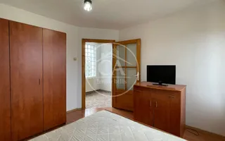 Casa de vânzare cu 8 camere de tip P+E+M in zona Rogerius, Oradea - Poză 20