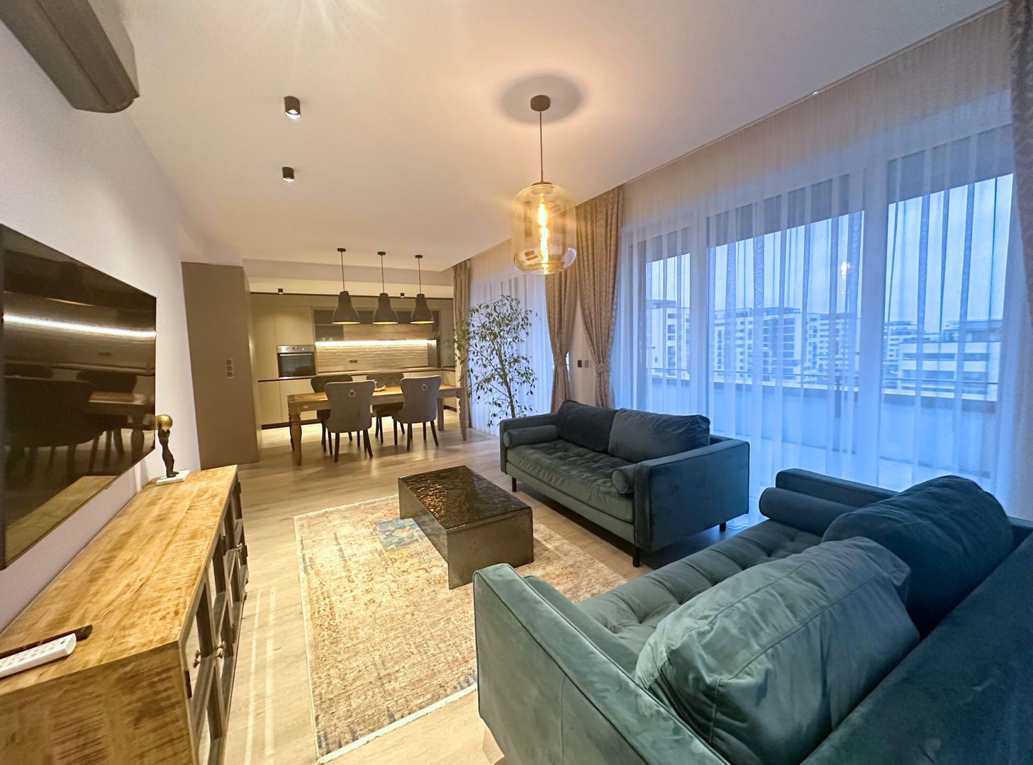 Penthouse de LUX 4 camere cu terasă spectaculoasă de 122 mp + jacuzzi - Poză 3