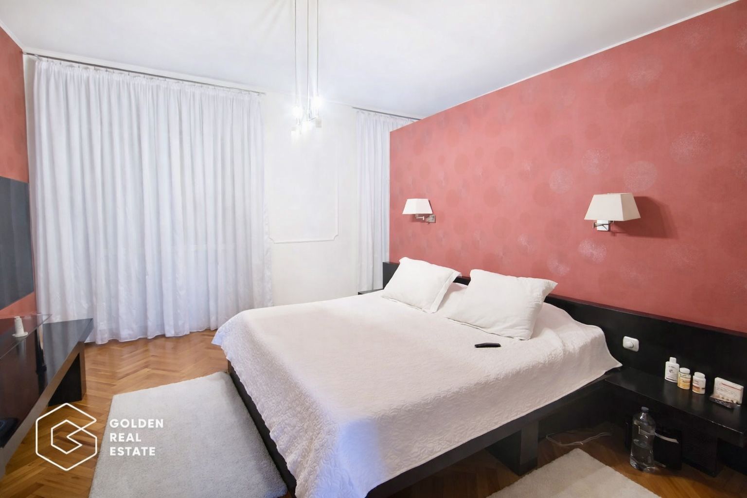 Casa de vis cu  10 dormitoare-Chisoda - Poză 5