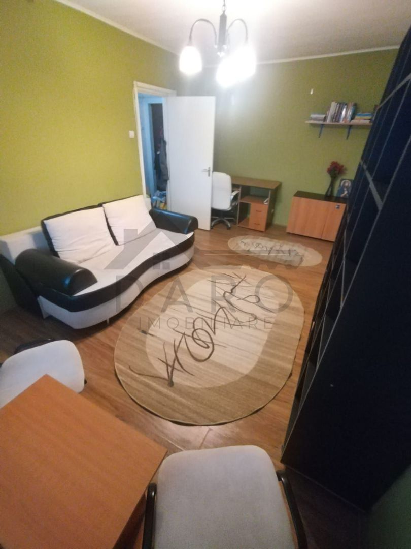 Închiriez apartament cu doua camere în Aleea Carpați - Poză 1