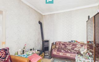 Casă cu 3 camere și 1047 mp în Peregu Mic - Poză 17