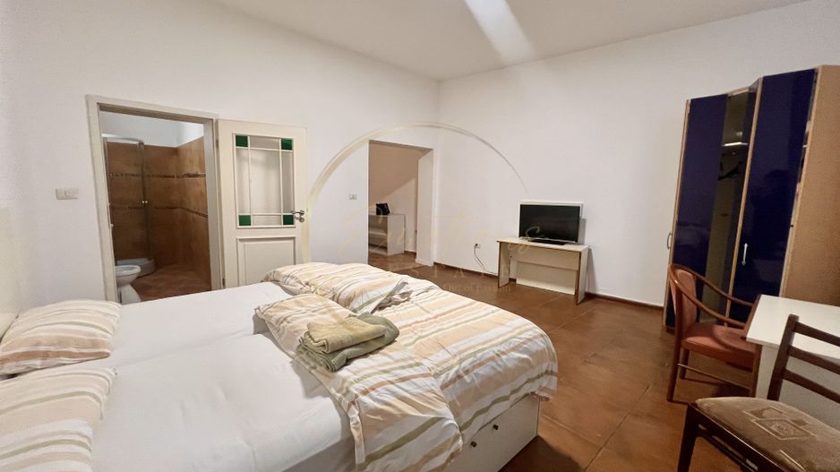 Apartament cu 1 camera la vila ( bucatarie comuna ) | UTILITATI INCLUSE - Poză 2