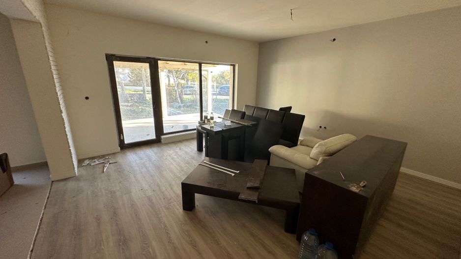 Casa Parter in Giarmata  teren 816 mp - Poză 4