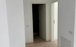 Apartament  de vanzare/ Zona BMW :Floresti - Poză 13