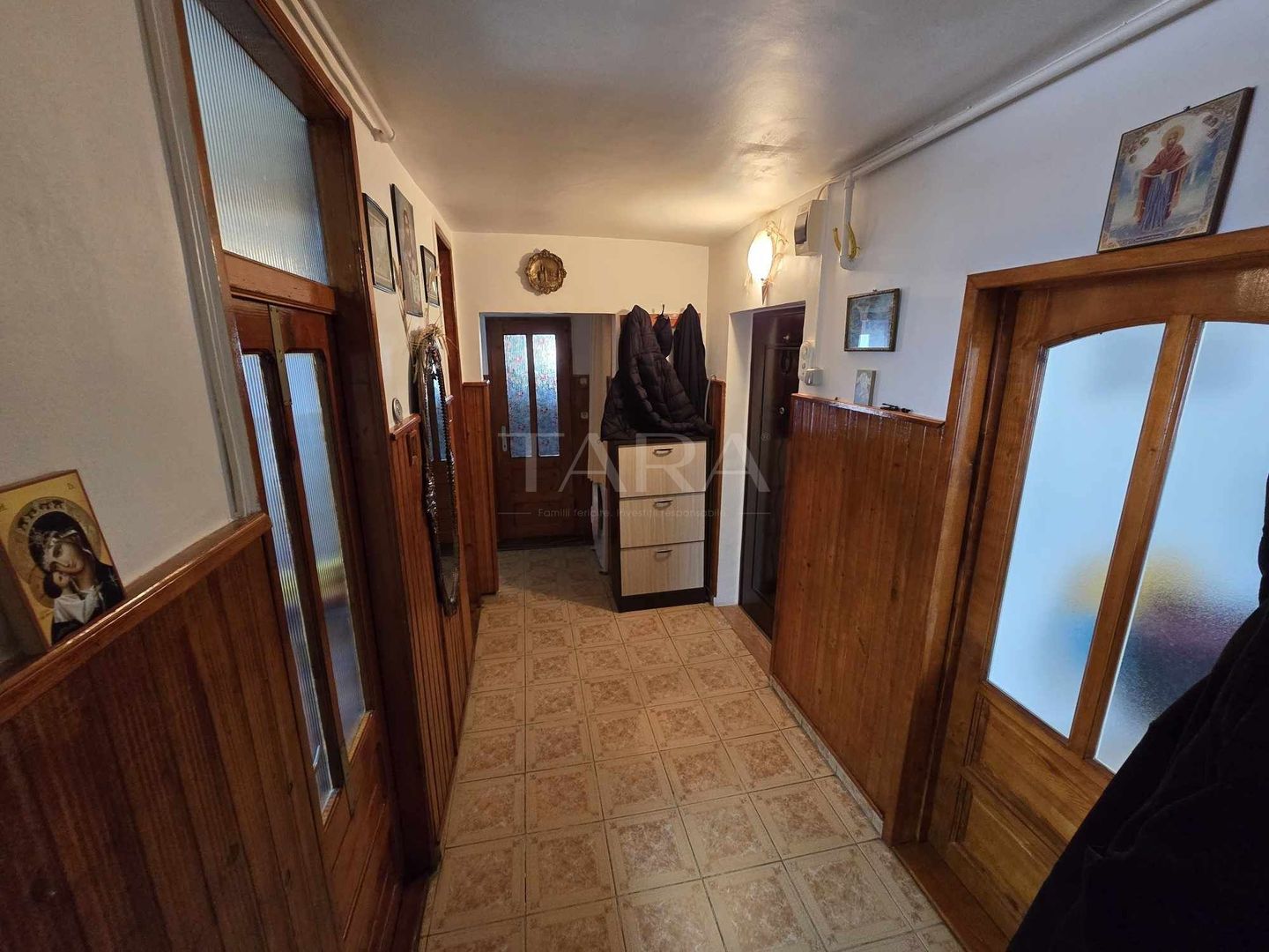 Apartament spațios cu 3 camere,  Florești, zona Gheorghe Doja - Poză 2