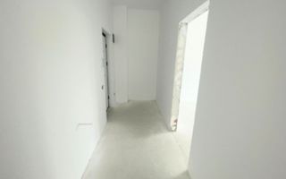 Apartament 2 camere + curte 110 mp Otopeni centru, acces pietonal DN/metrou - Poză 4