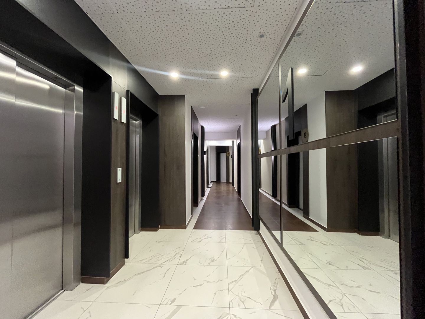 Apartament 1 camera, prima inchiriere,  zona Centrala - City of Mara - Poză 23