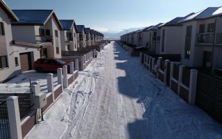 BRASOV  Casa Tip Duplex  în Cartierul izvor / Intabulata - Poză 1