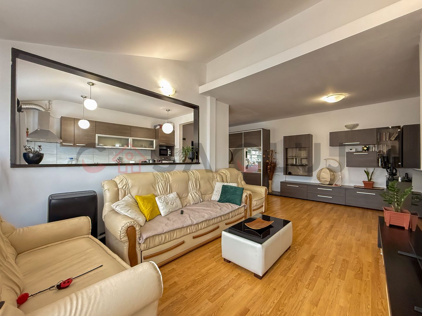 Apartament cu 2 camere, vedere panoramica, Andrei Muresanu - Poză 1