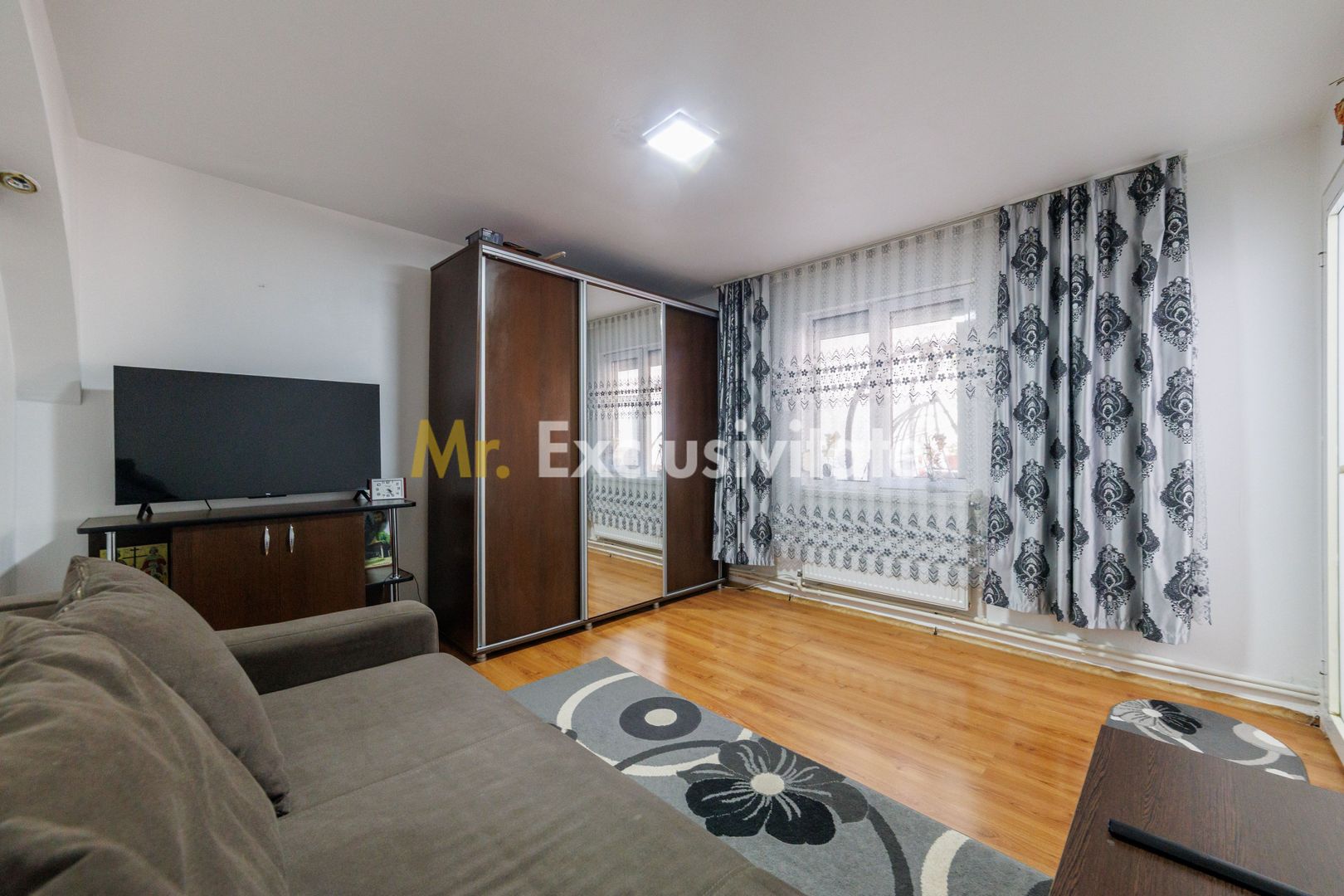 Casa la pret de garsoniera | Zona Lunca Argesului – Scenic, Pitesti - Poză 4