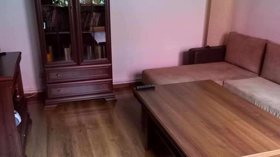 URGENT!, parter de vila, intrare separata,  izolata termic, NEGOCIABIL - Poză 5