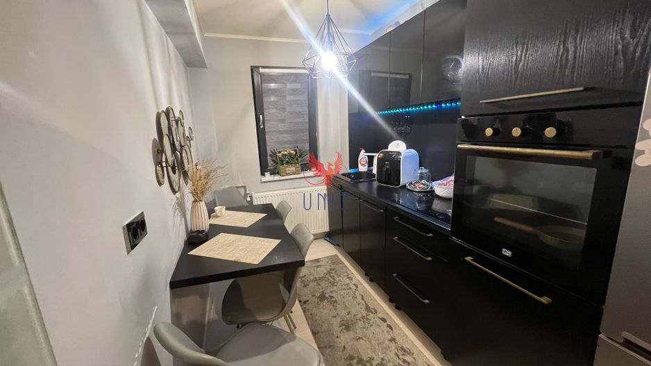 Apartament 3 camere Rovine et 3/4 - Poză 4