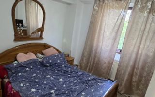 Apartament 3 camere Micro 16 str Zenit - Poză 4