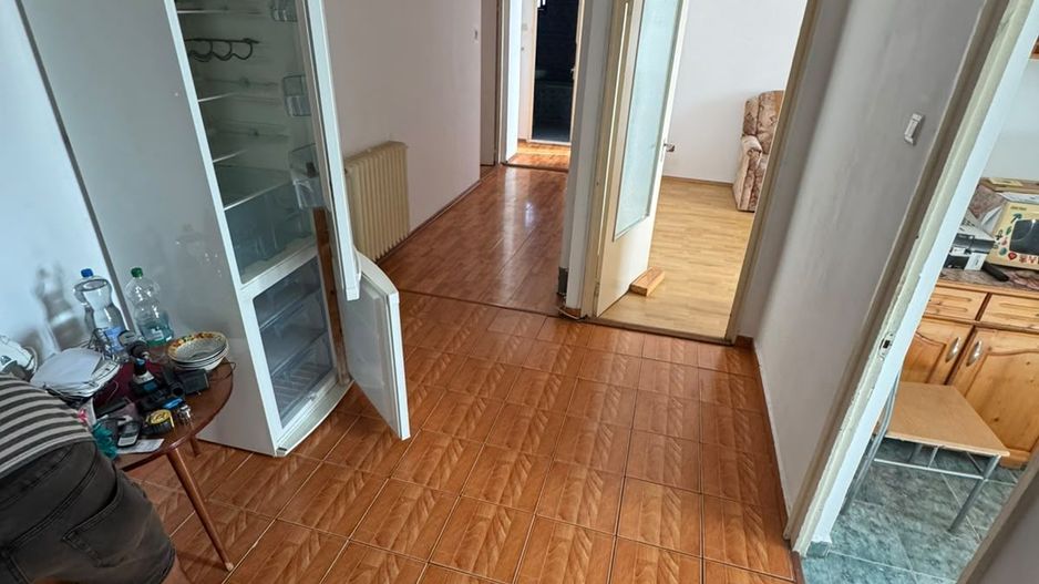 Apartament cu 4 camere de închiriat în Alba Iulia - Poză 7