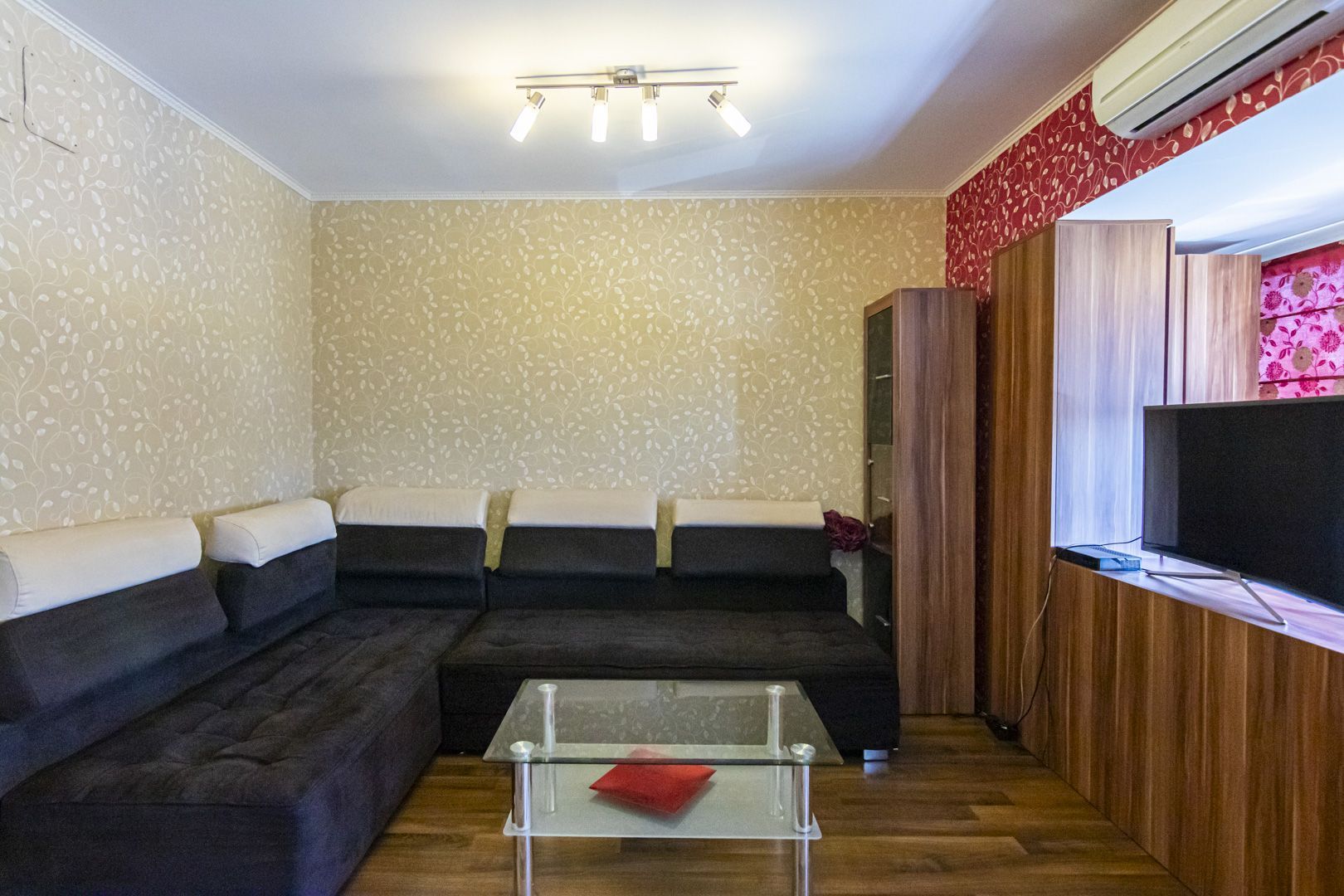 Garsoniera, 30 mp, mobilata, etaj 2, 10 minute Metrou Lujerului - Poză 6