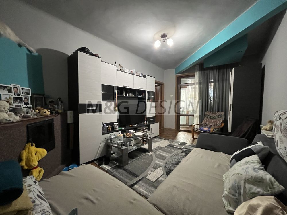 Apartament 4 camere Iosefin la curte comuna - Poză 1