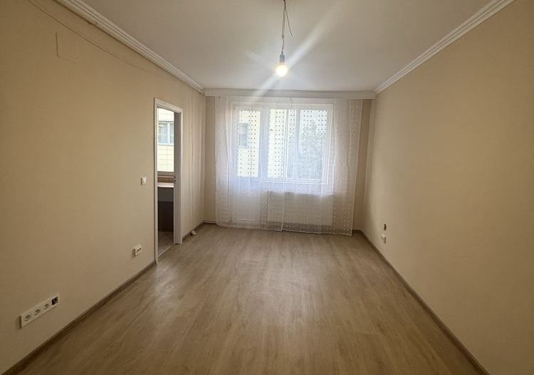 Vând garsoniera confort 1 - recent renovata - Poză 2