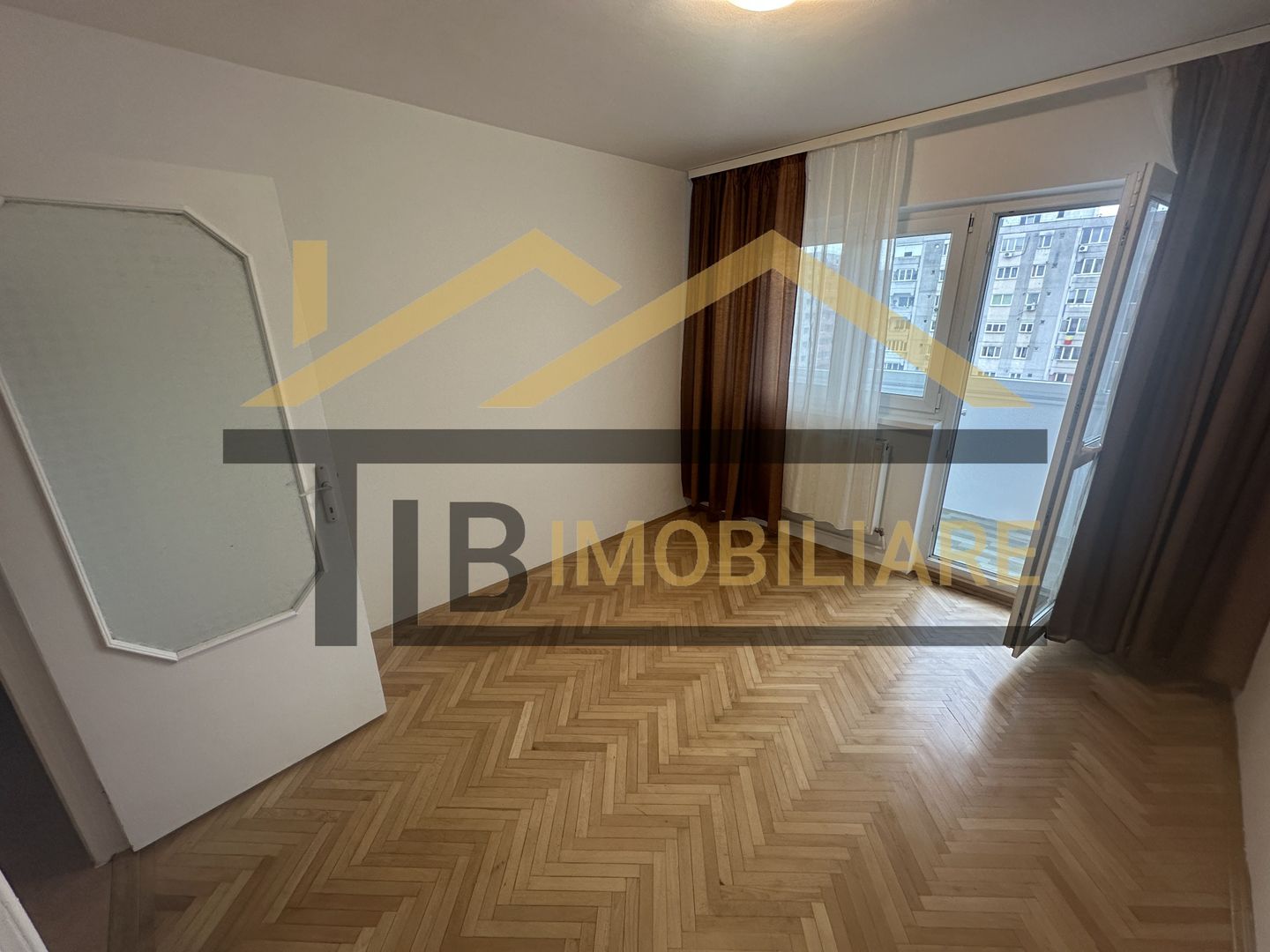 Apartament de 3 camere, 67mp, Zona Dambu Pietros - Poză 4