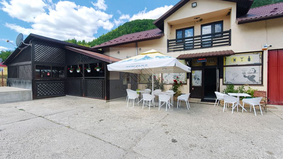 Pensiune | Bar | Spalatorie | Vulcanizare | Tulnici - Poză 1