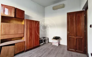 Casa de închiriat cu 6 camere în zona Centrala,  Oradea - Poză 14