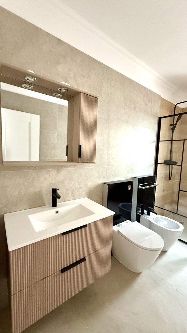 CASA TIP DUPLEX DESPARTIT PRIN GARAJ - Poză 21