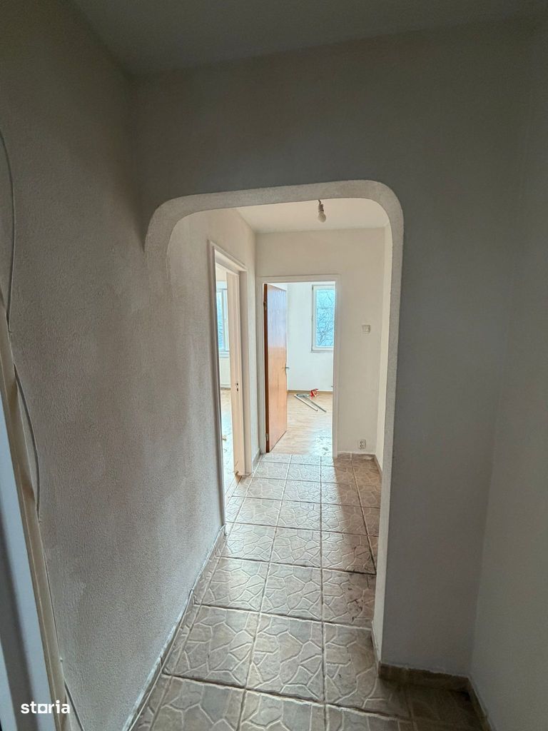 APARTAMENT 3 CAMERE POLITECHNICA - Poză 3
