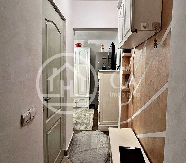 Apartament de închiriat cu 3 camere în zona Velența, Oradea - Poză 8