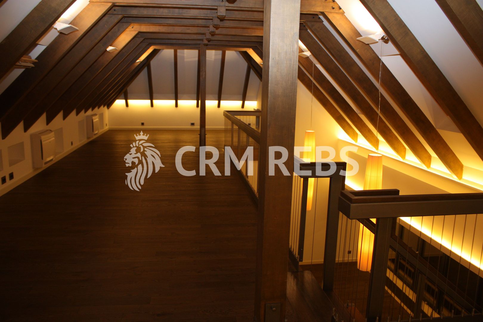 CLADIRE SPECTACULOASA IN DOMENII - Poză 1