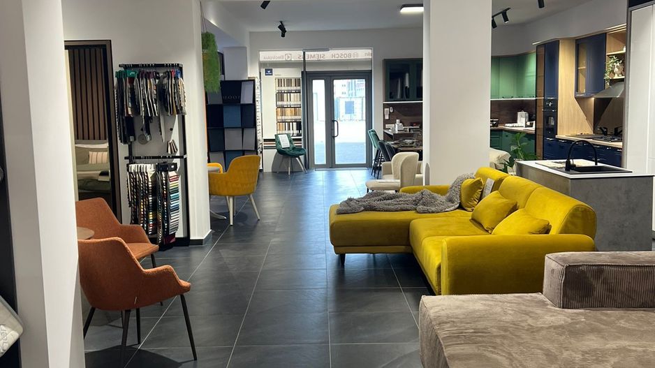 SPATIU BARTOLOMEU SHOWOORM - Poză 15