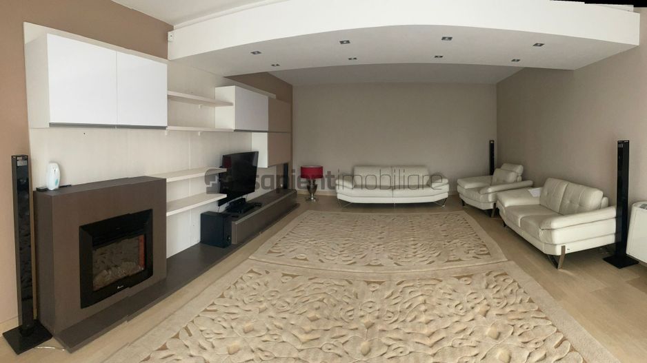 VILA IN ORADEA - Poză 25