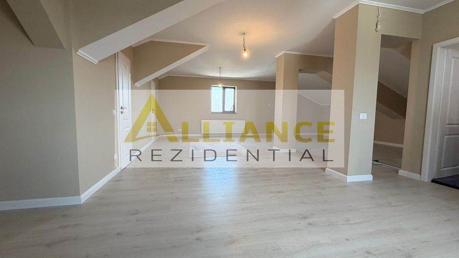 Oportunitate! Casa P+E+M confort si spatiu generos - Poză 29