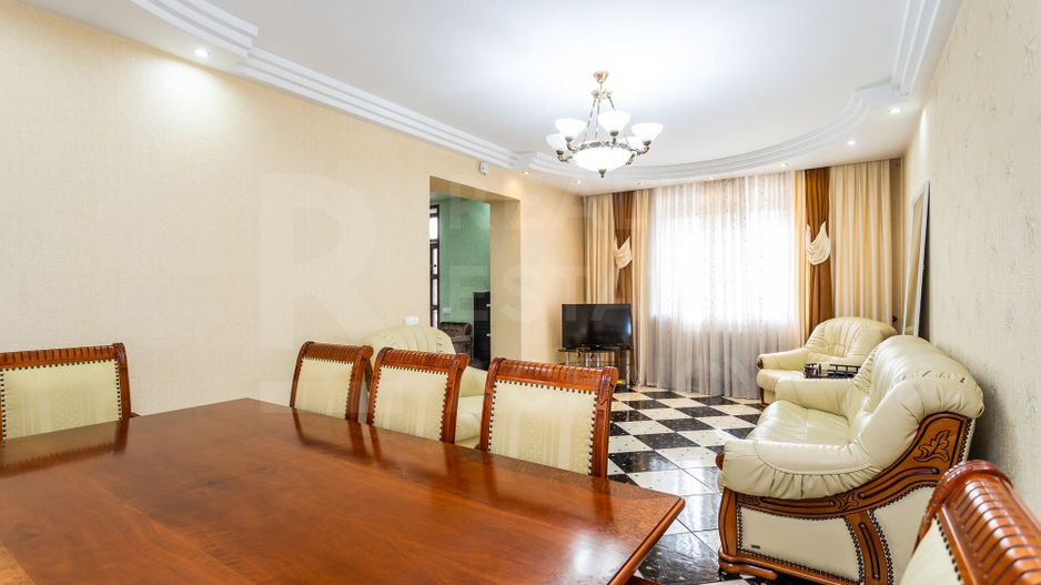 Vânzare, casă, 3 nivele, 200 mp + 10 ari, str. Gura Văii, Rîșcani - Poză 10