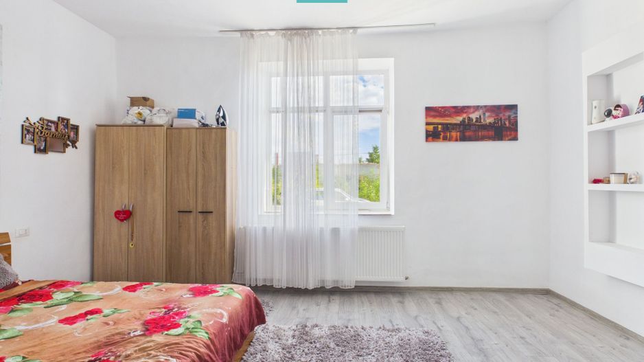 Casă individuală 3 camere,teren de 1500Mp Bătania - Poză 18