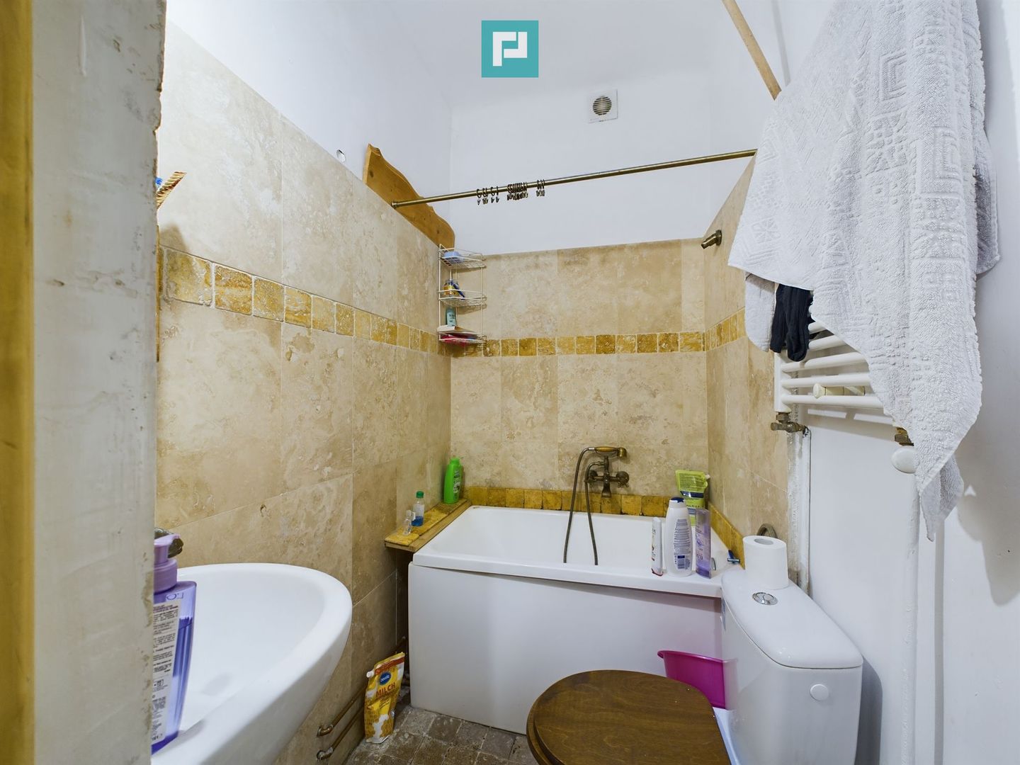 Apartament cu 2 camere în imobil central - Poză 10