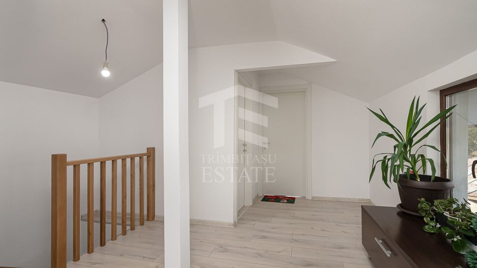Casă modernă în Tâncăbești – 5 camere și natură la doi pasi - Poză 16