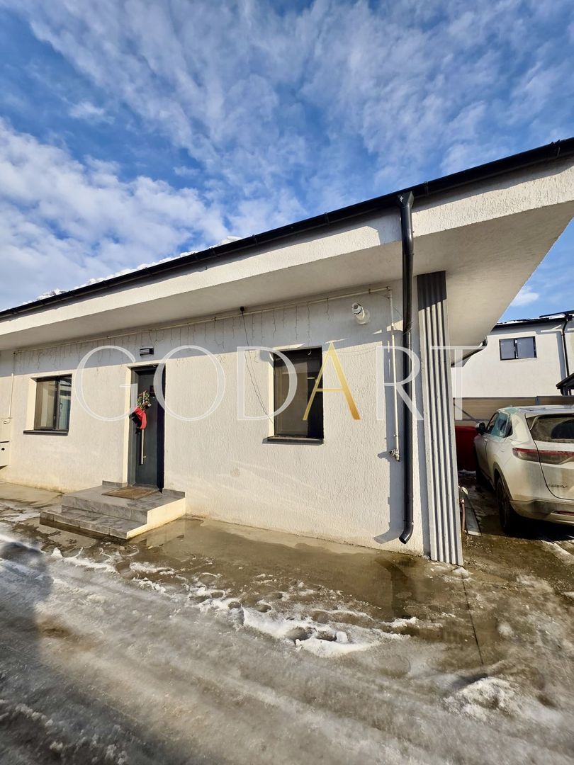 Vila individuala | 2 locuri de parcare | Curte | Mobilata | Utilata - Poză 16