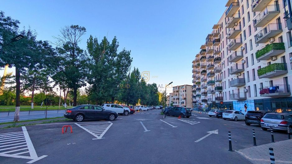 Spațiu Comercial 316.5 mp, Bd-ul Metalurgiei - vitrina stradala - Poză 2