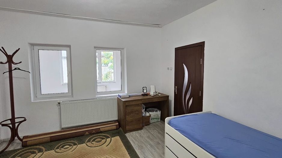 Casa centrala, recent reconsolidata – Strada Traian, Galati - Poză 7