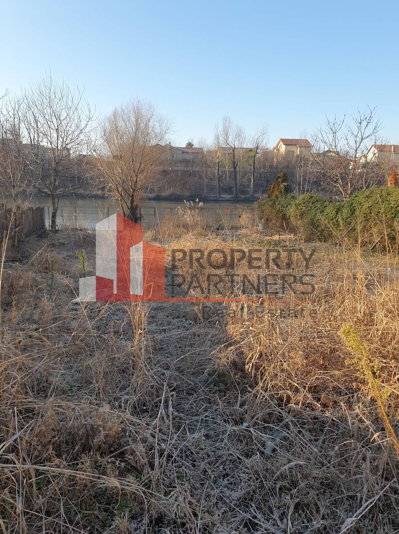 Teren superb rezidential, pe malul lacului Pipera - Poză 2