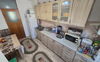 Apartament 4 camere 2 bai zona Strand Parc - Poză 12