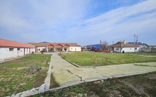 ​Oportunitate Investiție Ovidiu: Teren 4455 mp și Clădiri 1067 mp - Poză 9