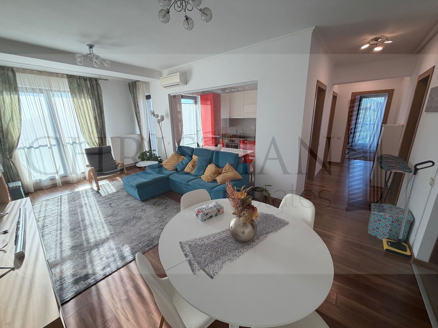 3 camere - Regie - 20th Residence - Parcare Subterană - Poză 3