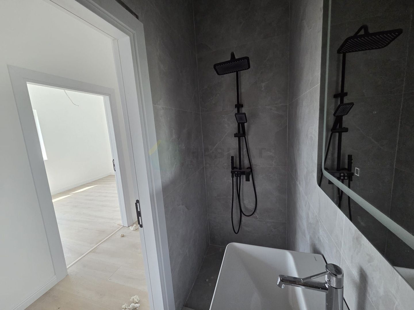 Apartament 3 Camere cu gradiina 80 mp | Tunari - Poză 17