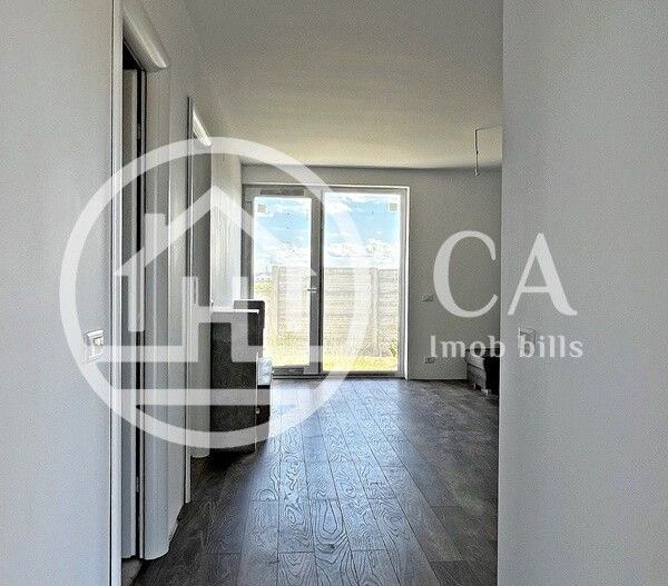 Casă de vânzare cu 3 camere în Nojorid, Bihor - Poză 6