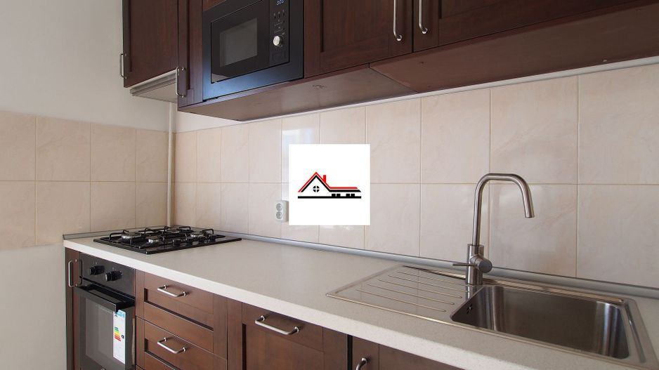 Apartament cu 3 camere în zona Est FARA SID - Poză 3