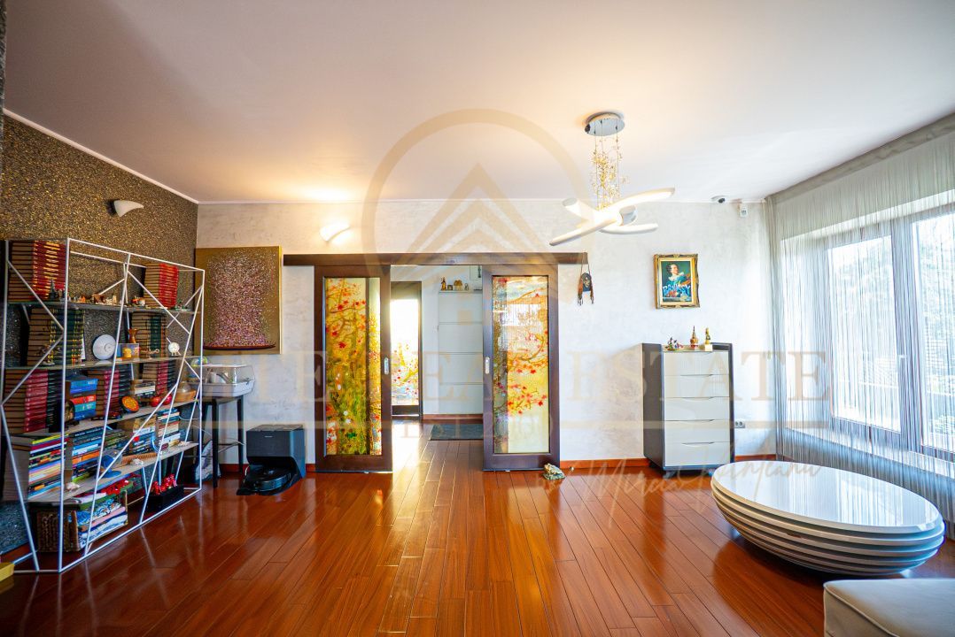 Mamaia Sat - Vila moderna, dotari premium, curte mare, vedere la lac! - Poză 26