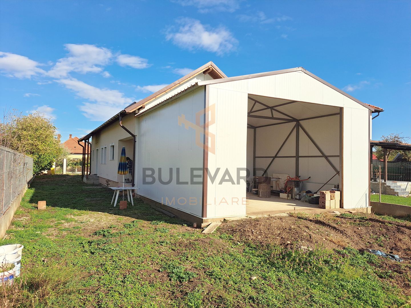 Casa noua + atelier 49 mp + teren 1030 mp! - Poză 6